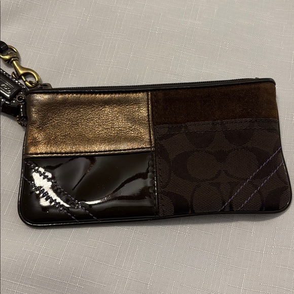 VTG Coach Brown Patchwork crossbody & wristlet Suede leather canvas boho Y2K - Picture 6 of 16